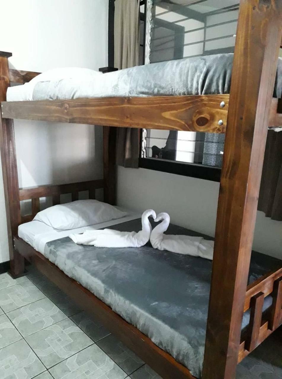 Hostel California Monteverde Eksteriør bilde